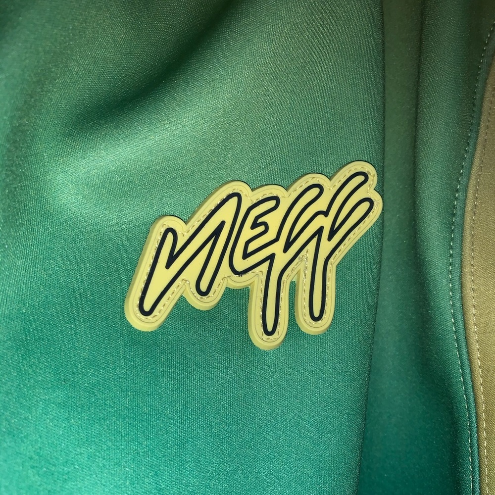 Neff Tech Fleece Sweatshirt - Picture 3 of 4